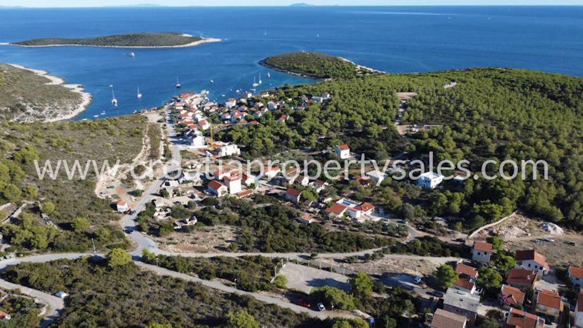 Land For sale - SPLITSKO-DALMATINSKA  VIS 