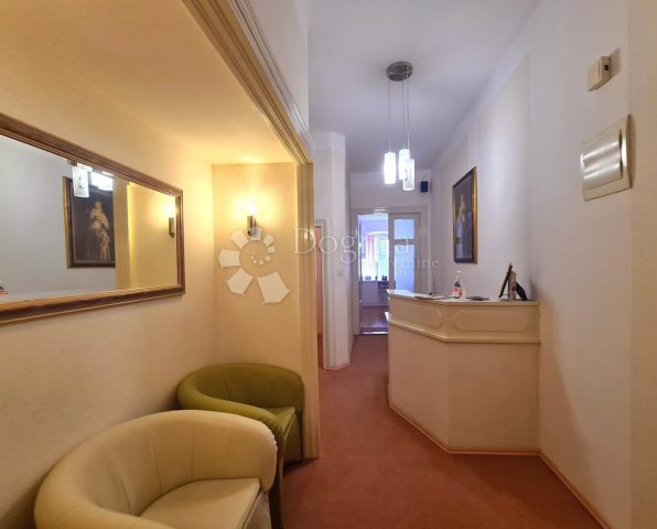 Komerčné na prenájom 64 m² – Rijeka