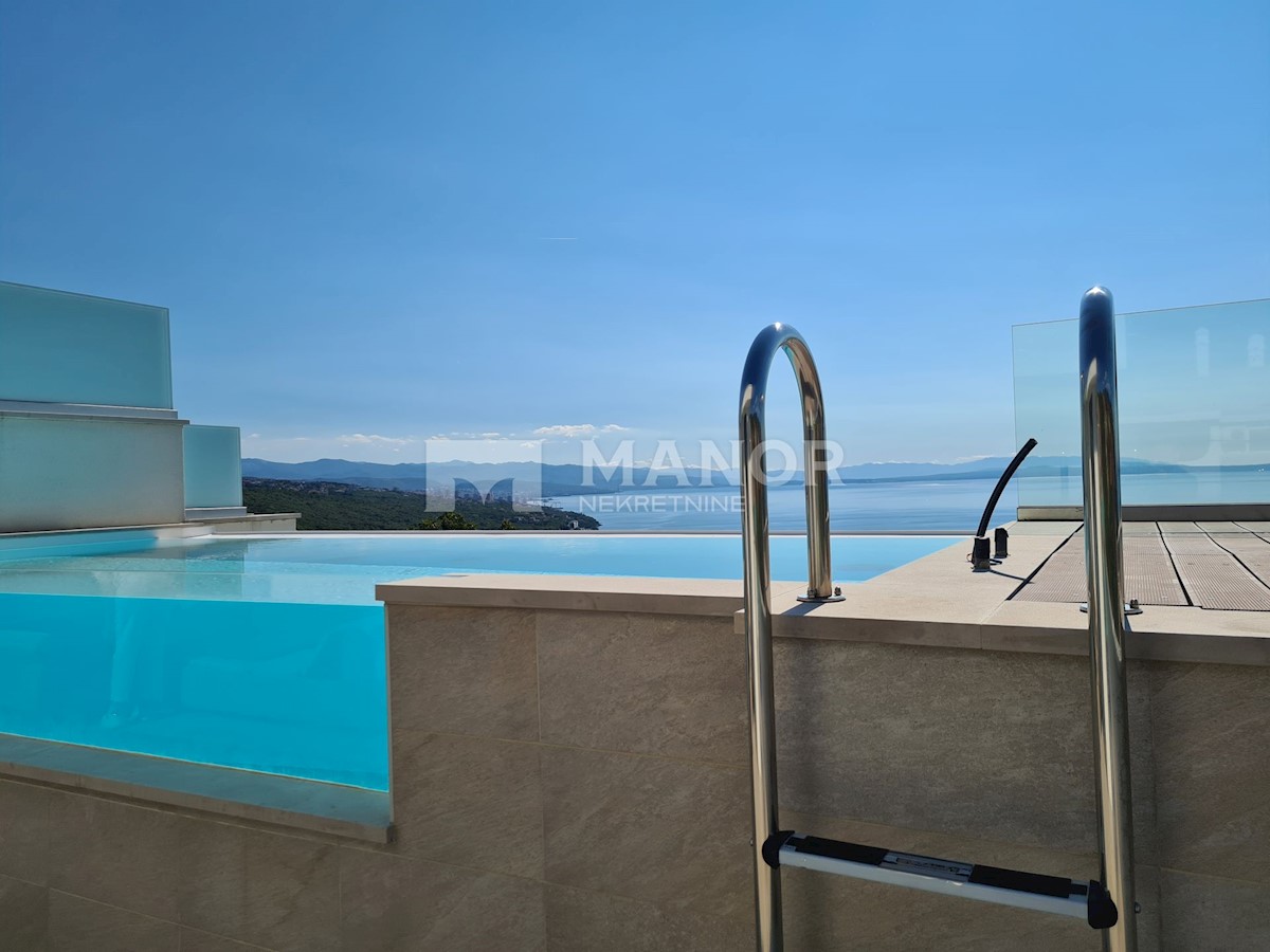 Flat For sale - PRIMORSKO-GORANSKA  OPATIJA 