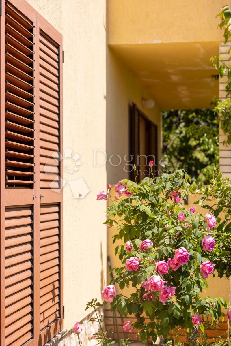 Haus Zu verkaufen - ISTARSKA  ROVINJ 