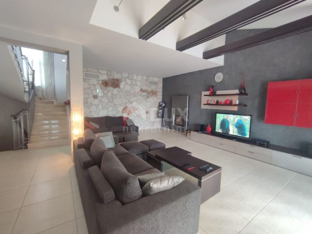 Hiša Naprodaj - Istarska Vodnjan - foto 3/45