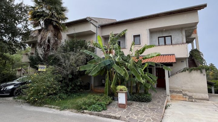 Dom na predaj 950 m² – Kukci