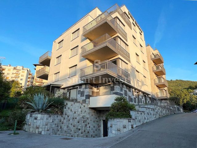 Dom na predaj 2200 m² – Opatija