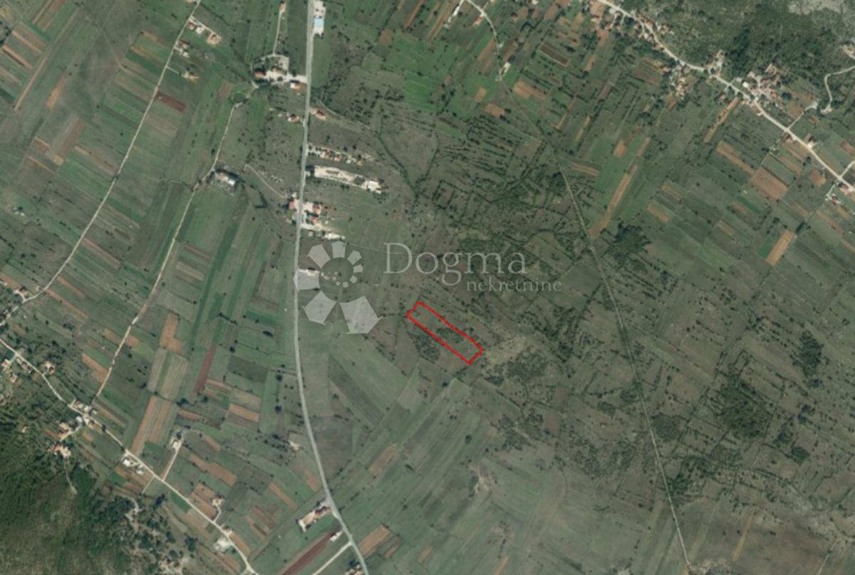 Parcela Naprodaj - SPLITSKO-DALMATINSKA  Dicmo