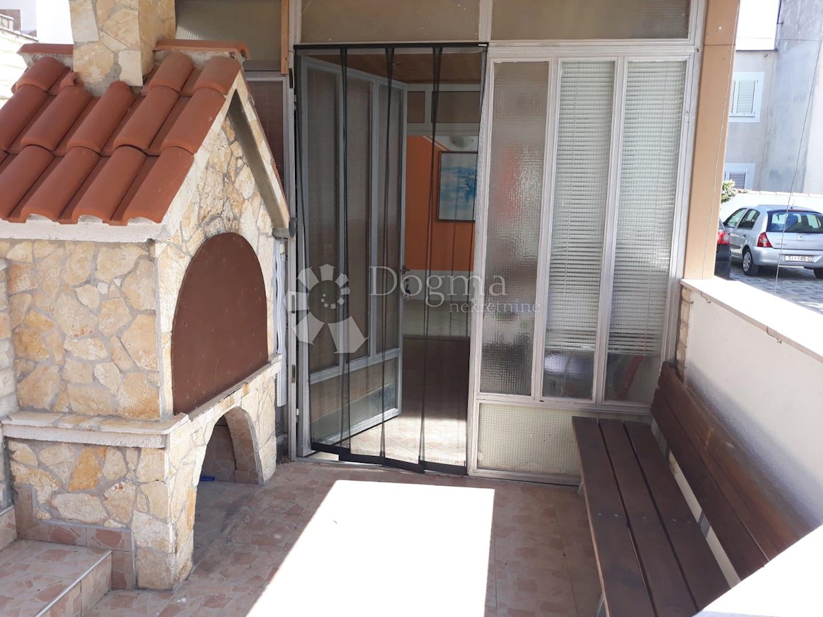 Flat For sale - ŠIBENSKO-KNINSKA  VODICE 