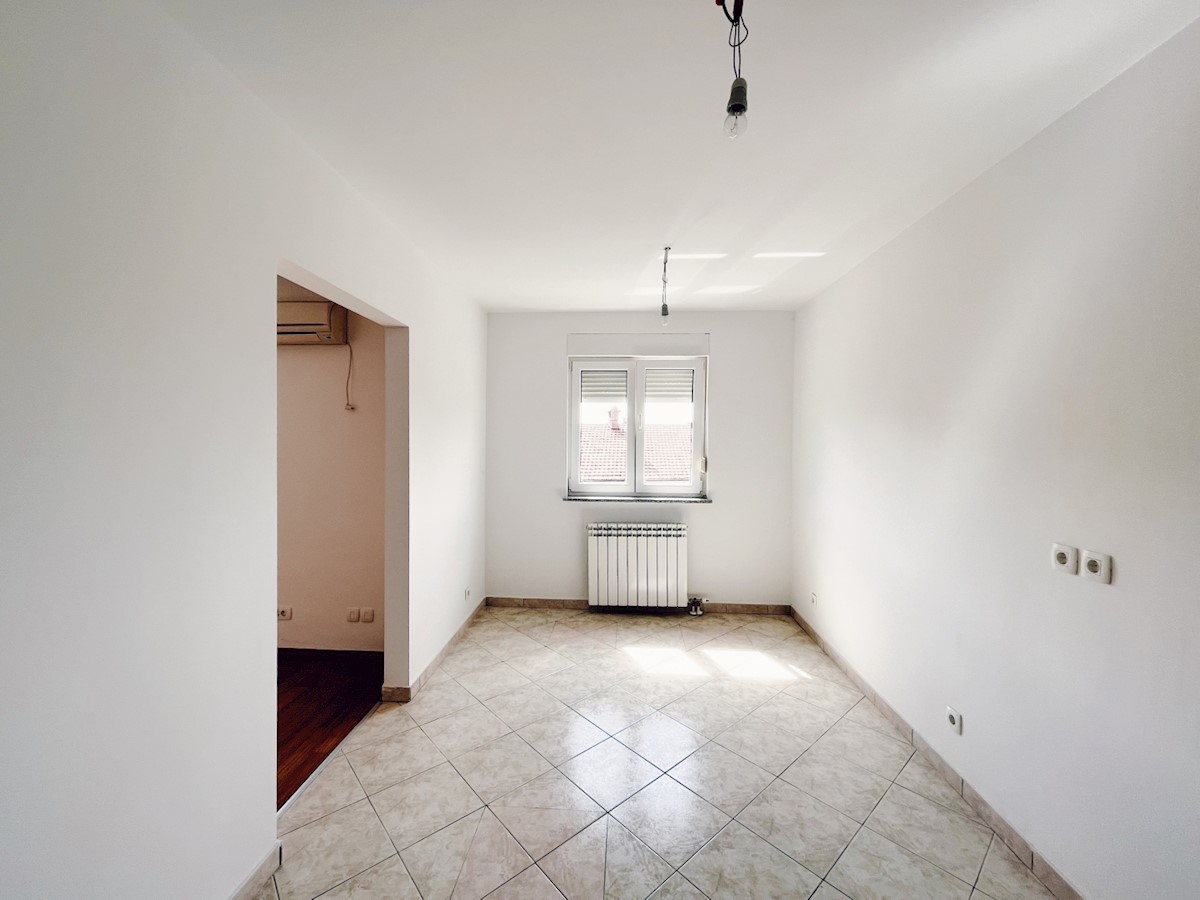 Apartmán Na prodej - PRIMORSKO-GORANSKA  RIJEKA 