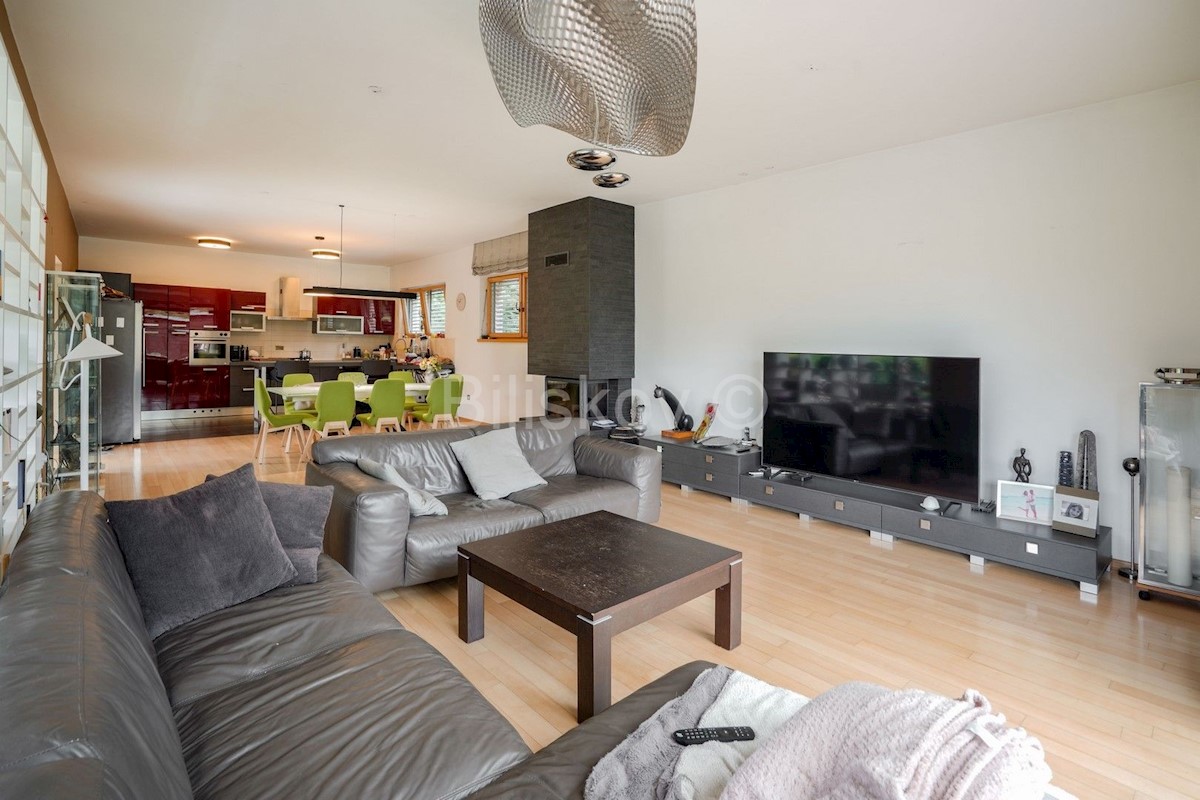 Maison À vendre - GRAD ZAGREB ZAGREB