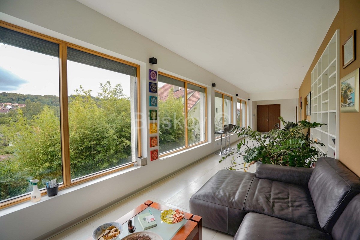 Maison À vendre - GRAD ZAGREB ZAGREB
