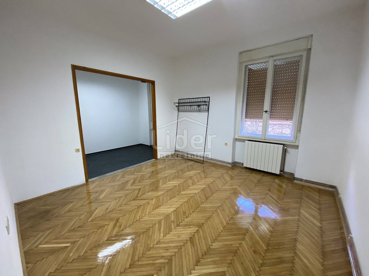 Flat For rent - PRIMORSKO-GORANSKA  RIJEKA 