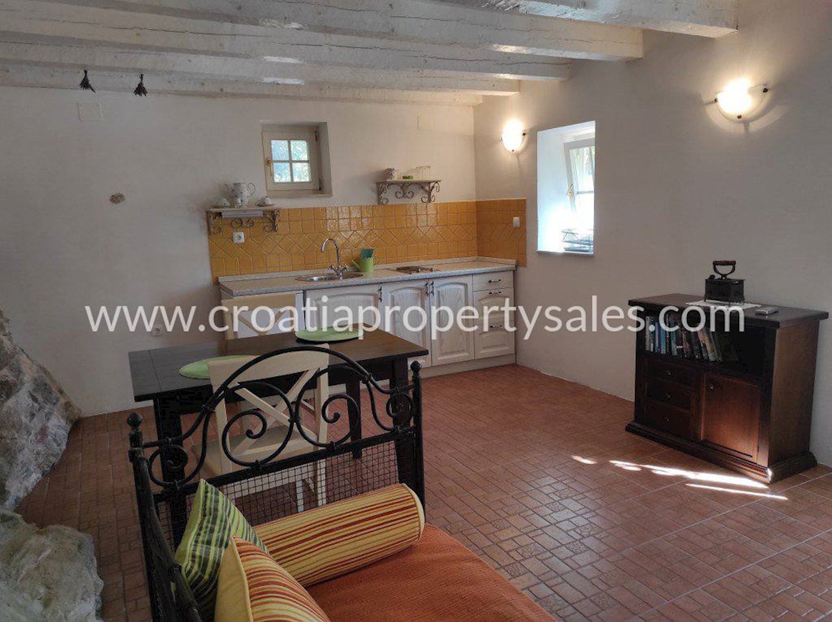 House For sale - SPLITSKO-DALMATINSKA  HVAR 