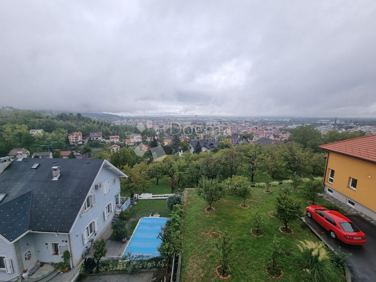 Hiša Na predaj - GRAD ZAGREB  ZAGREB 