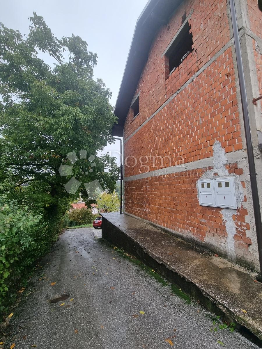 Hiša Naprodaj - GRAD ZAGREB  ZAGREB