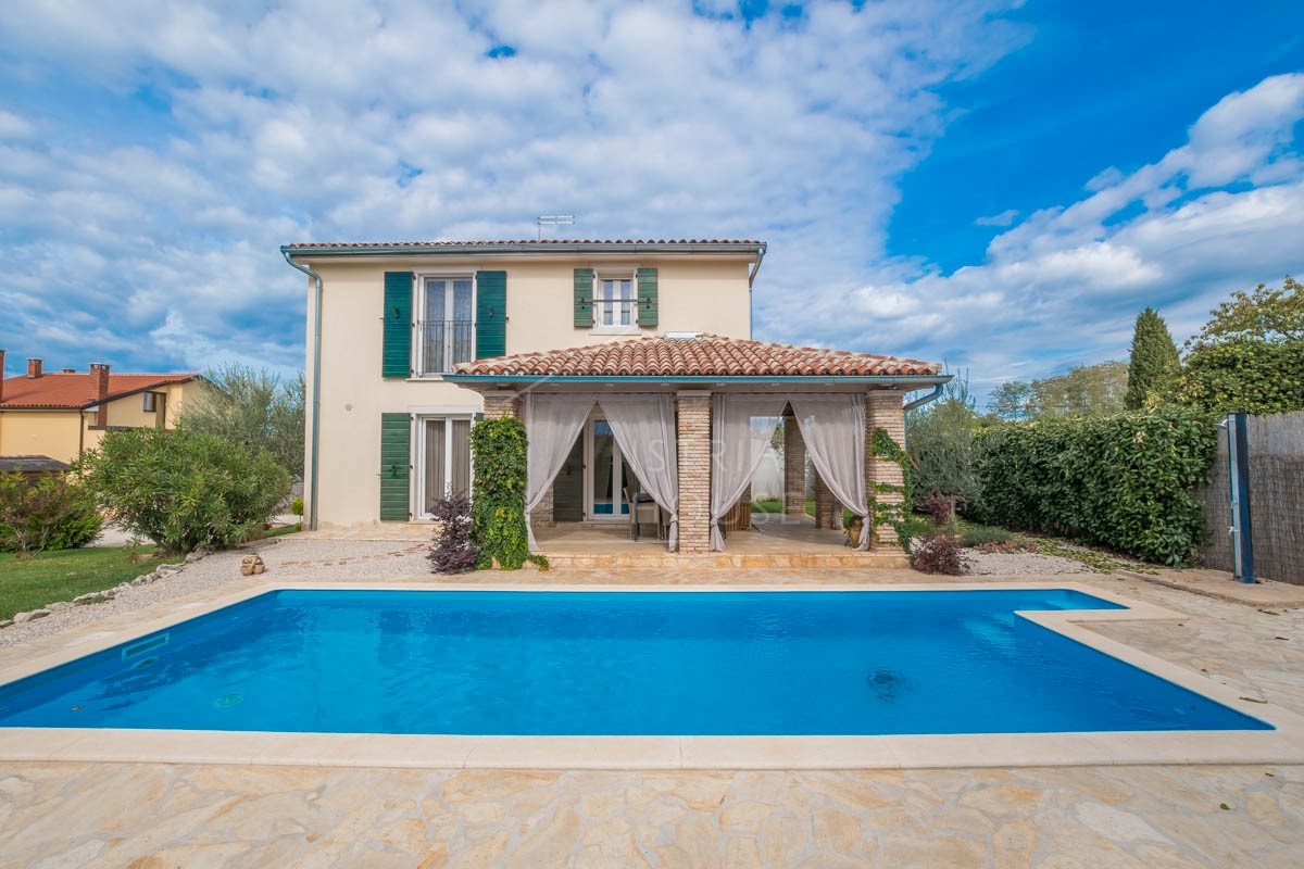 House For sale - ISTARSKA NOVIGRAD