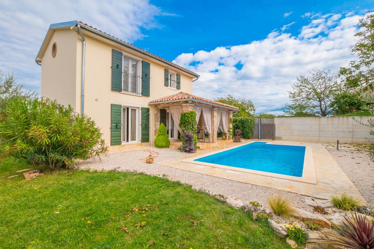 House For sale - ISTARSKA NOVIGRAD