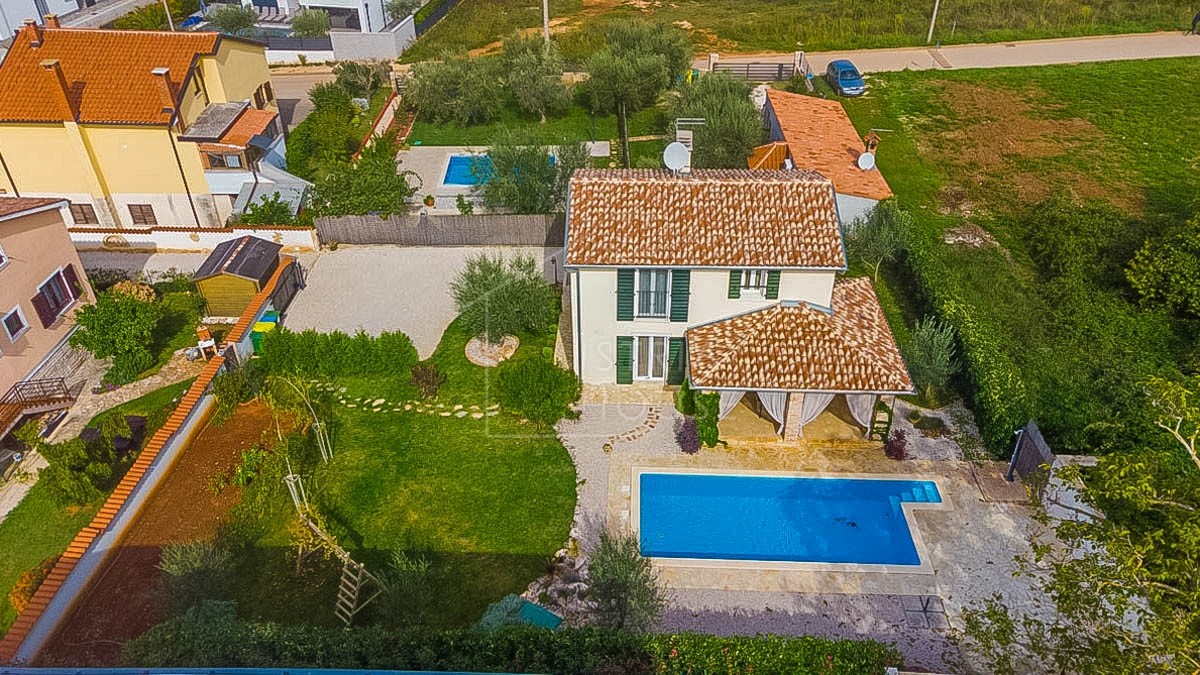 House For sale - ISTARSKA NOVIGRAD
