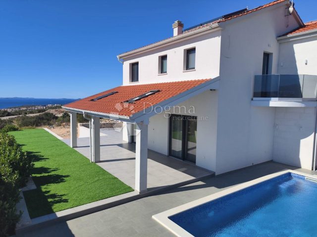 Casa in vendita 220 m² – Primošten