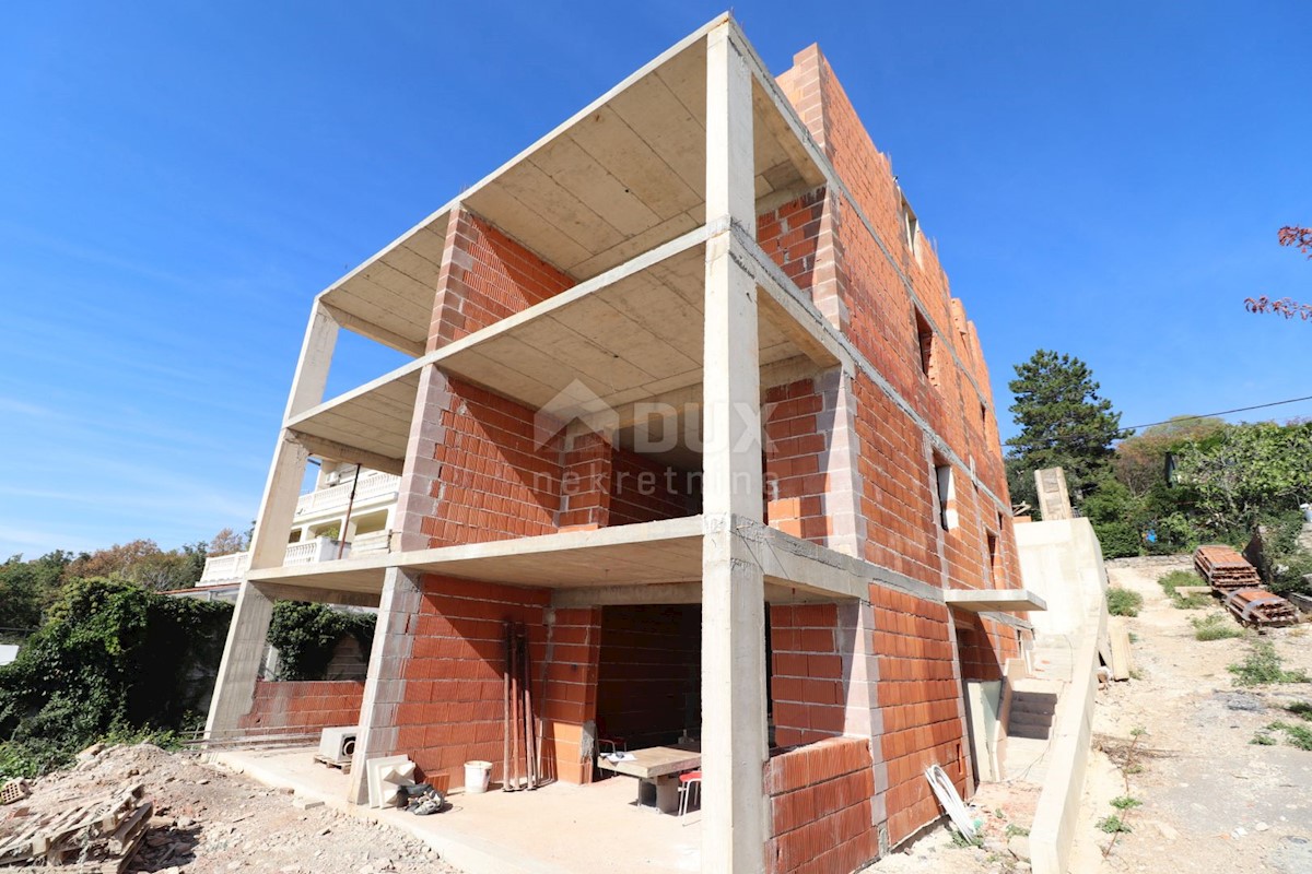 Flat For sale - PRIMORSKO-GORANSKA  CRIKVENICA 