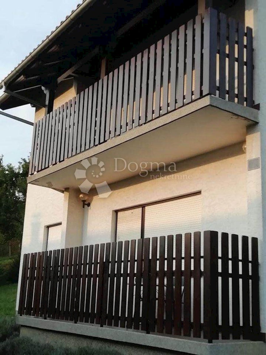 Haus Zu verkaufen - KRAPINSKO-ZAGORSKA  BEDEKOVČINA 