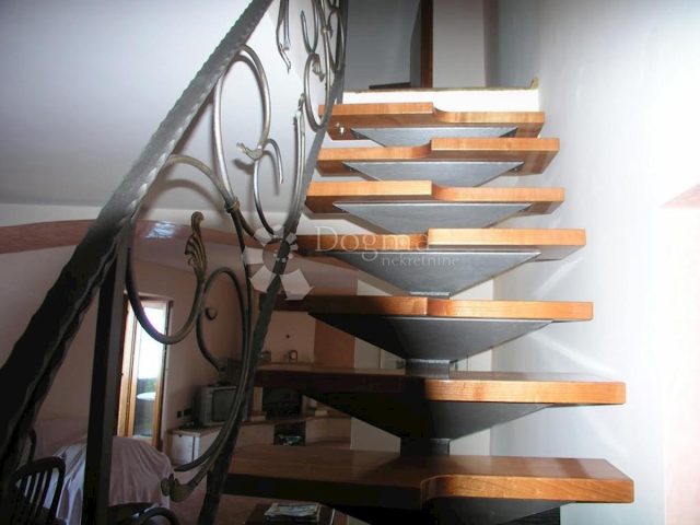 Casa In vendita - Primorsko-goranska Krk - foto 3/9