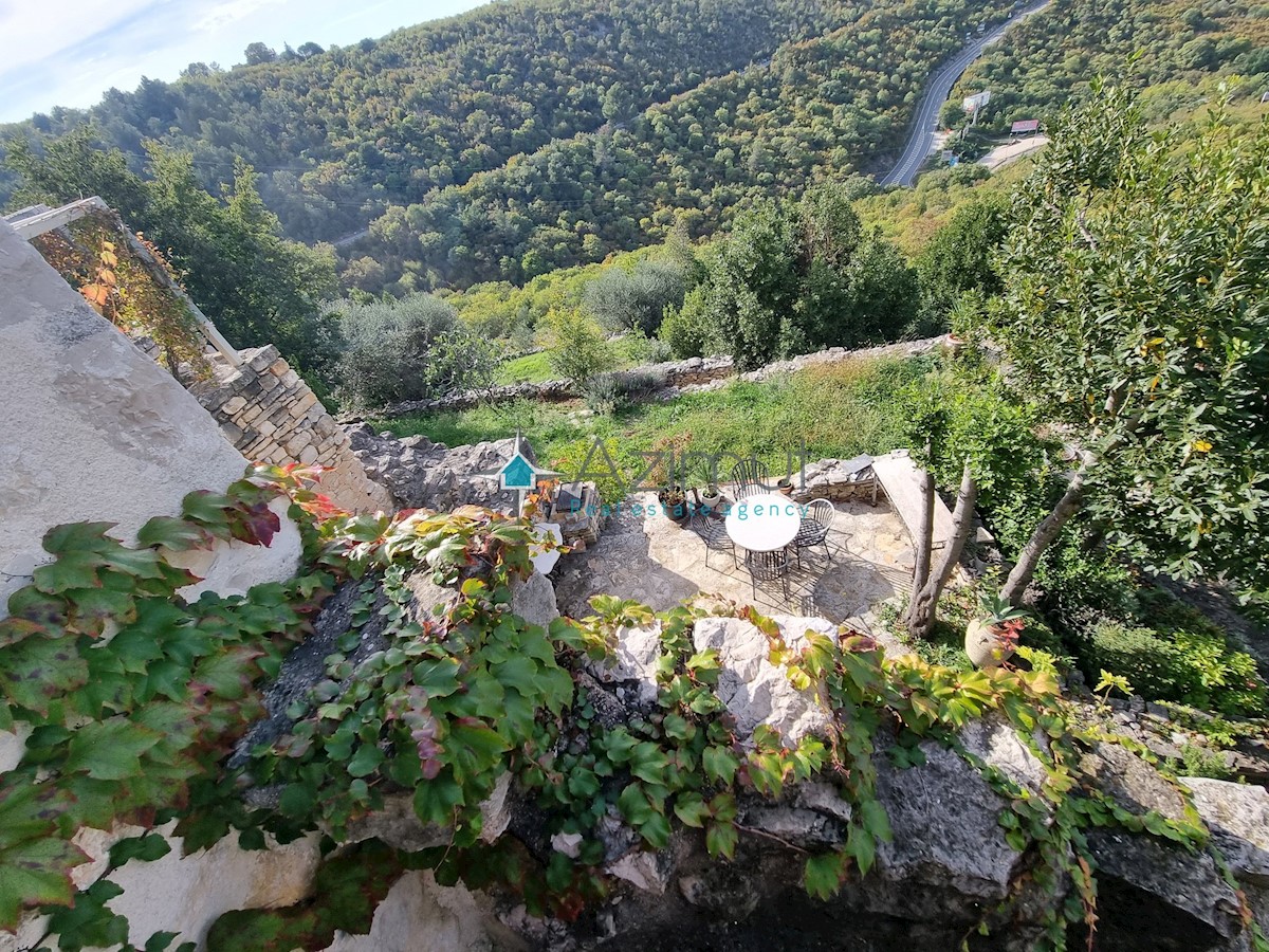 Kuća Na prodaju - ISTARSKA  BUJE 