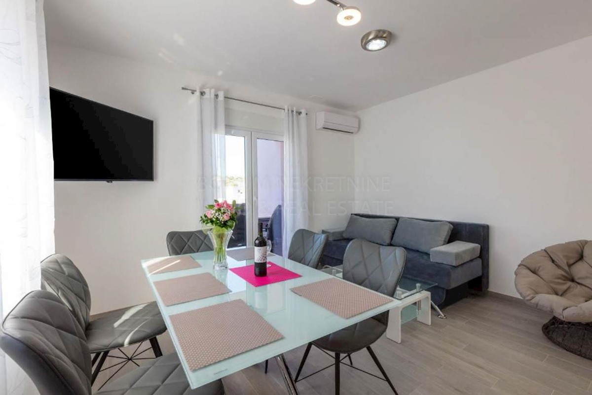 House For sale - ŠIBENSKO-KNINSKA  ROGOZNICA 