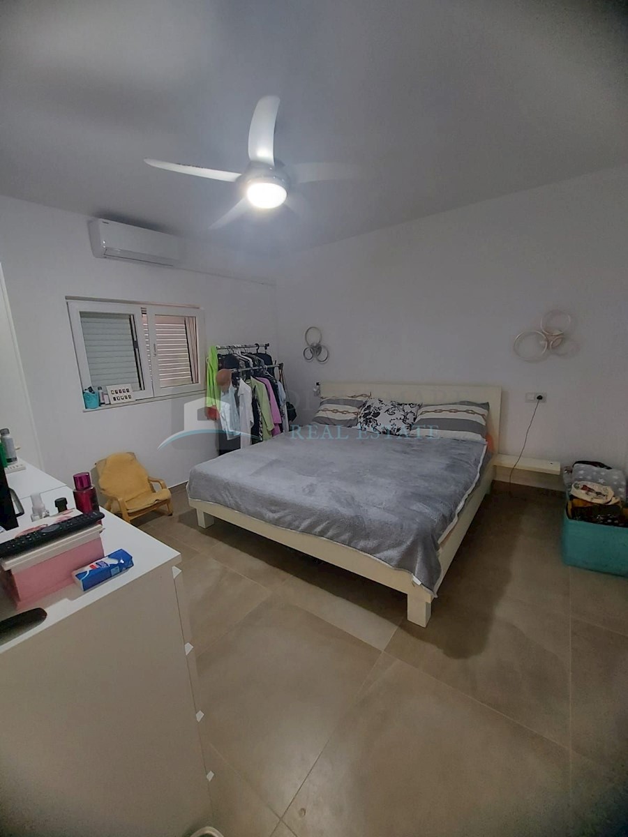 Apartmán Na predaj - ŠIBENSKO-KNINSKA  VODICE 