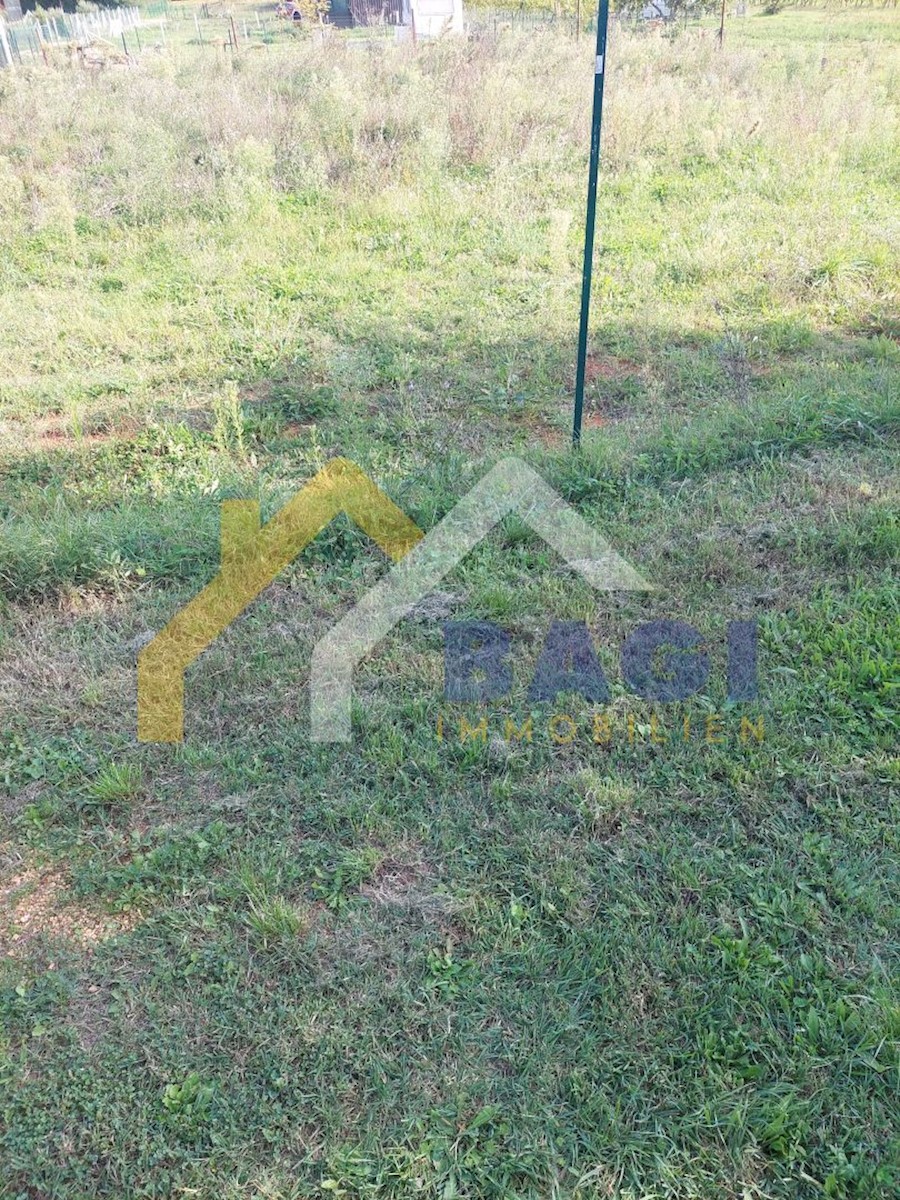 Terreno In vendita - ISTARSKA  MARČANA 