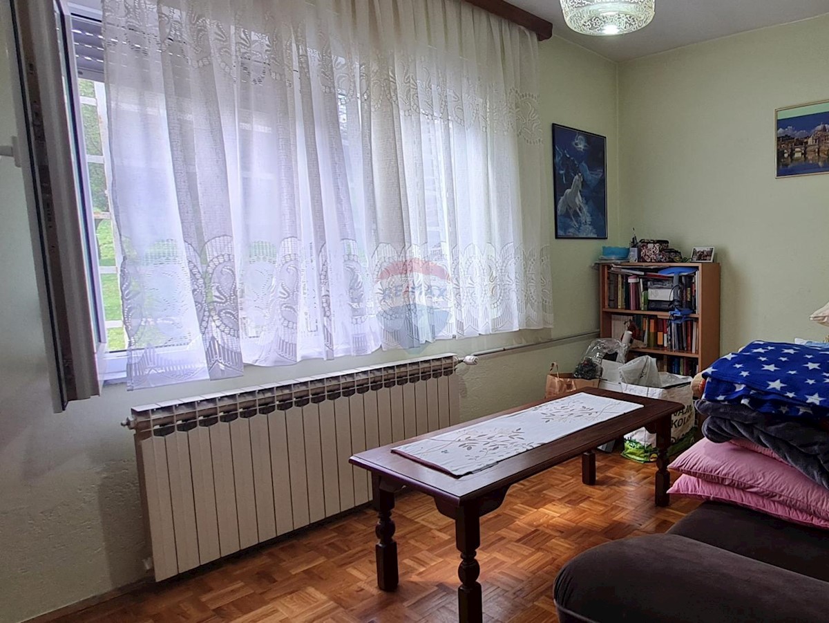 Dom Na sprzedaż - SISAČKO-MOSLAVAČKA  HRVATSKA KOSTAJNICA 