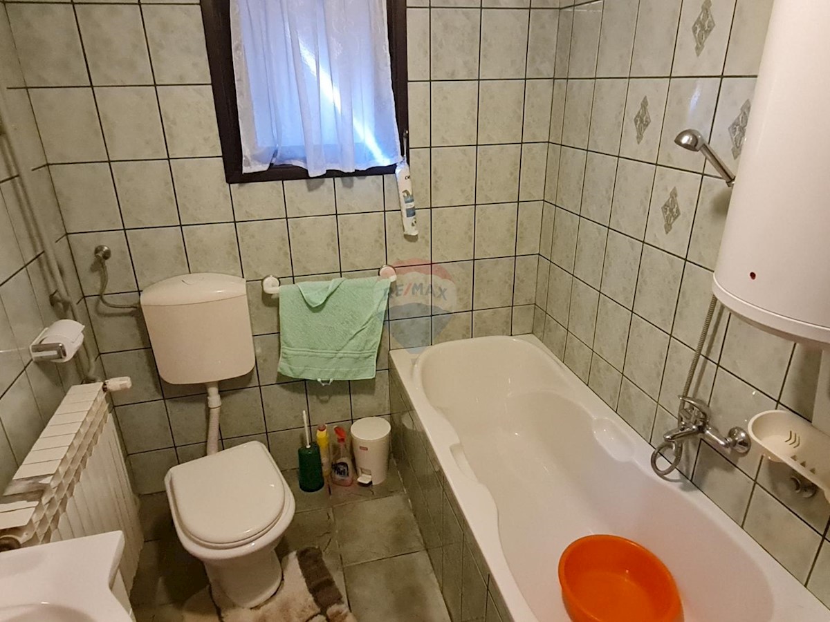 Maison À vendre - SISAČKO-MOSLAVAČKA  Hrvatska Kostajnica