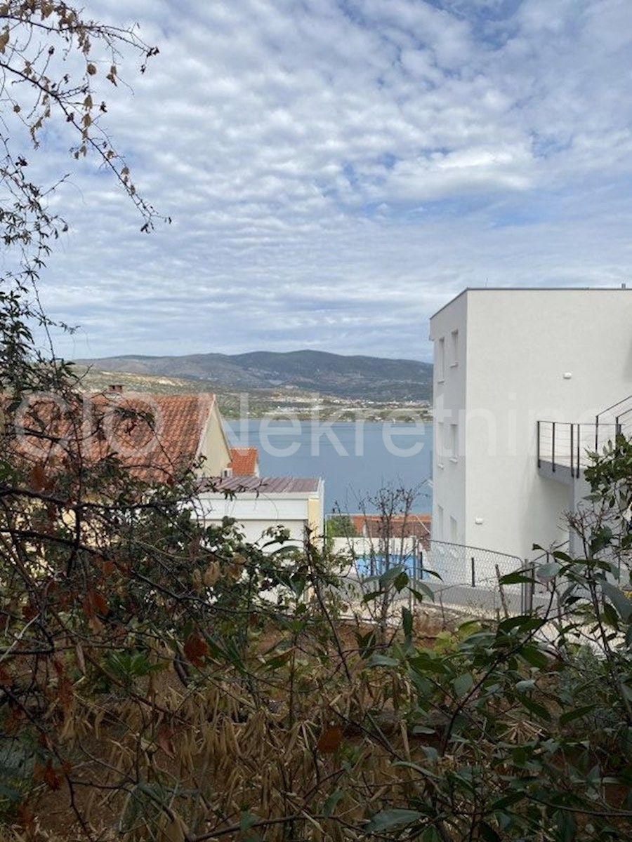 House For sale - SPLITSKO-DALMATINSKA  TROGIR 