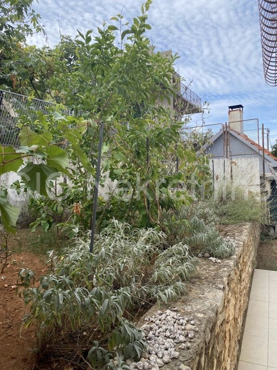 House For sale - SPLITSKO-DALMATINSKA  TROGIR 