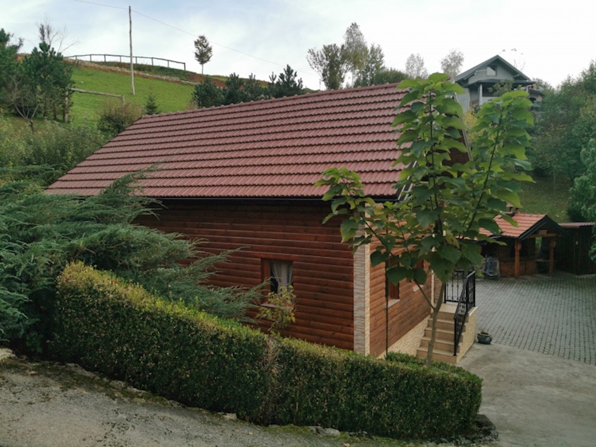 Haus Zu verkaufen - KARLOVAČKA  BARILOVIĆI 