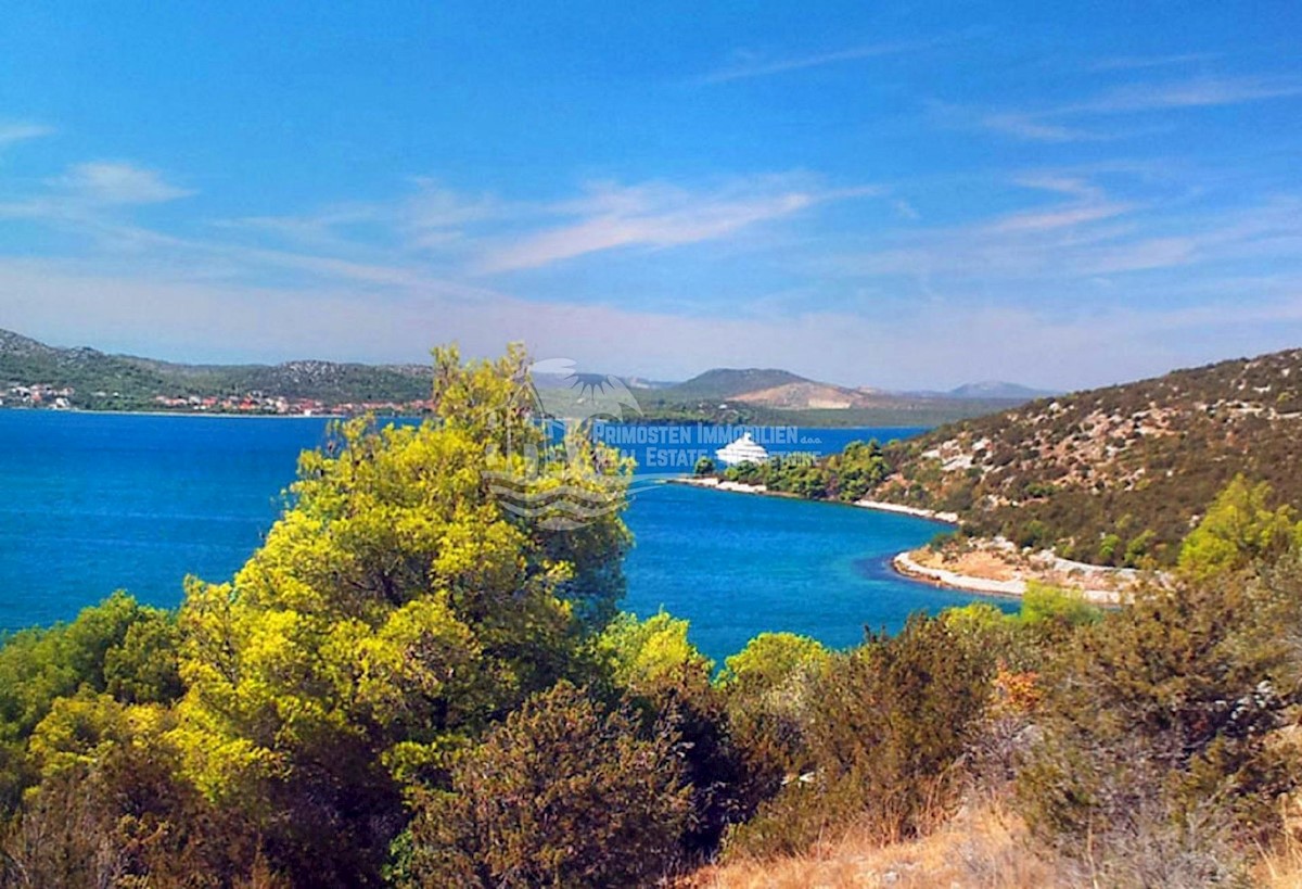 Parcela Na predaj - ŠIBENSKO-KNINSKA  ŠIBENIK 