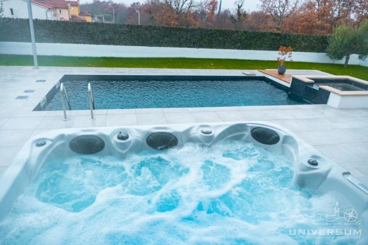 Casa In vendita - Istarska Poreč - foto 5/23