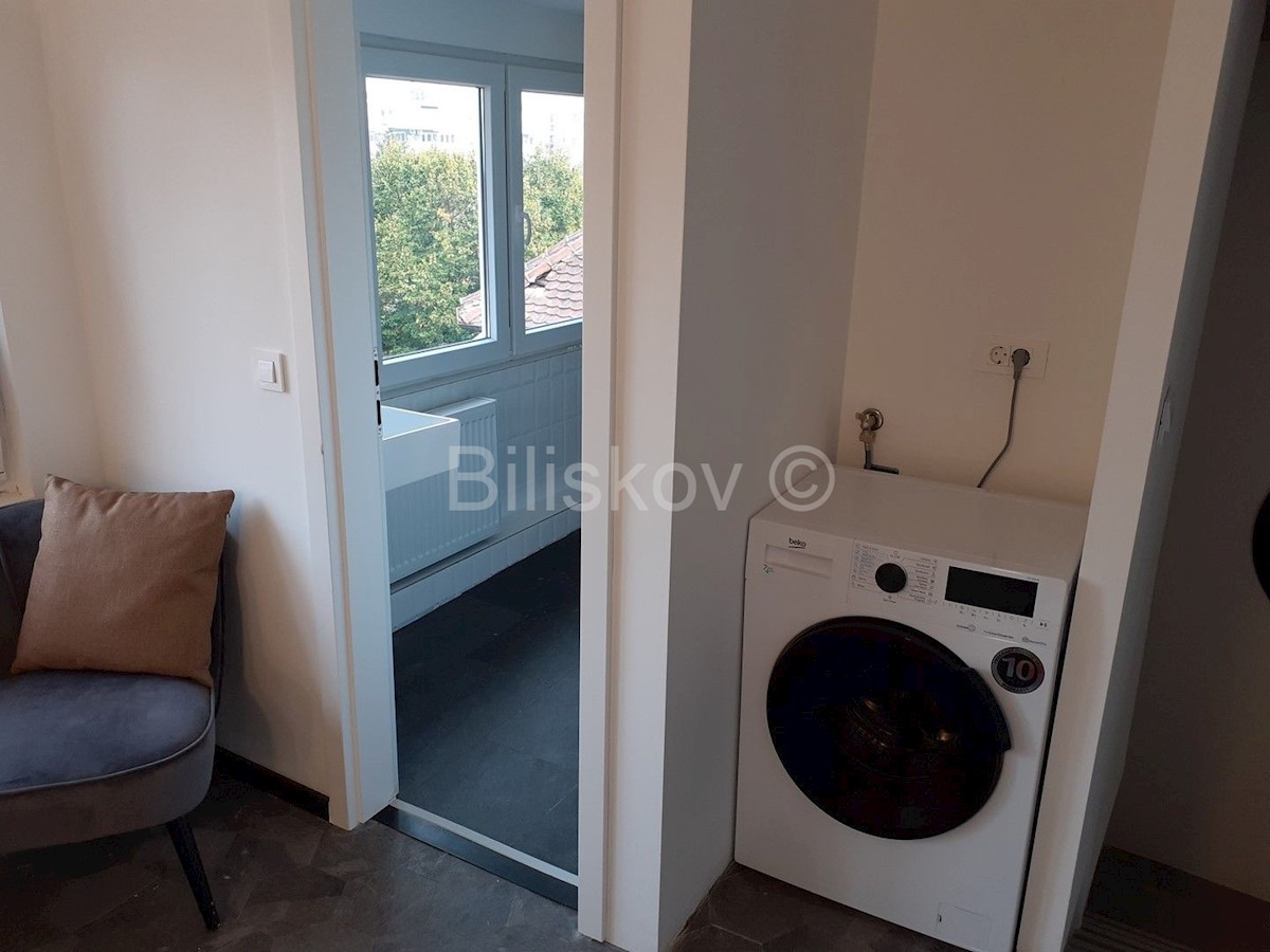 Appartement À louer - GRAD ZAGREB  ZAGREB 