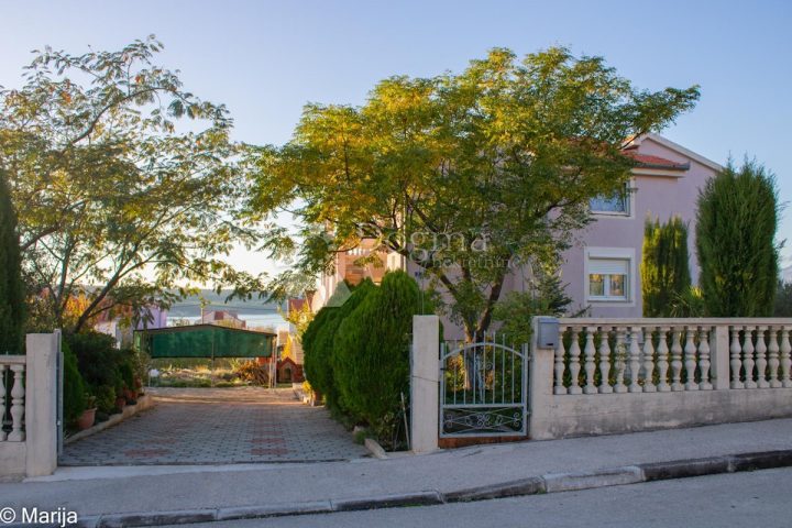 Kuća Na prodaju - Zadarska Obrovac - foto 3/10