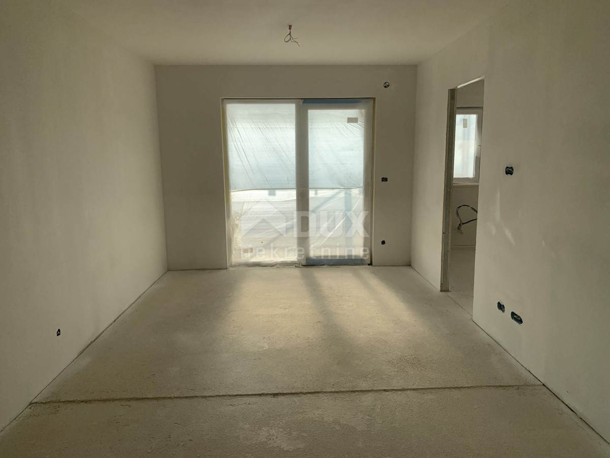 Apartment Zu verkaufen - PRIMORSKO-GORANSKA  KOSTRENA 