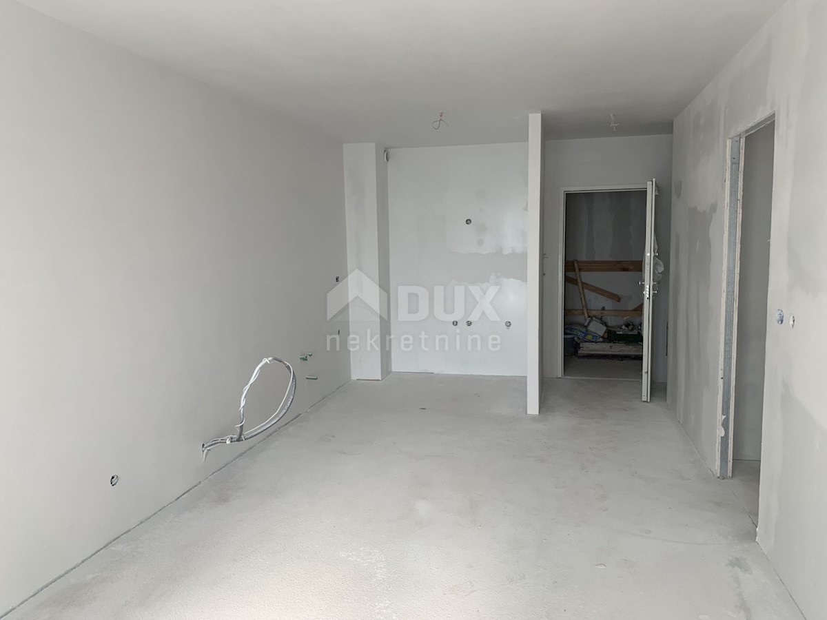 Apartment Zu verkaufen - PRIMORSKO-GORANSKA  KOSTRENA 