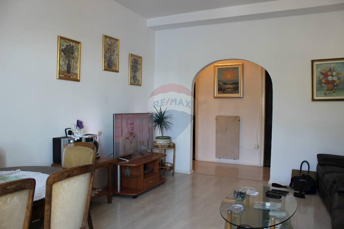 Flat For sale - PRIMORSKO-GORANSKA  BAKAR 