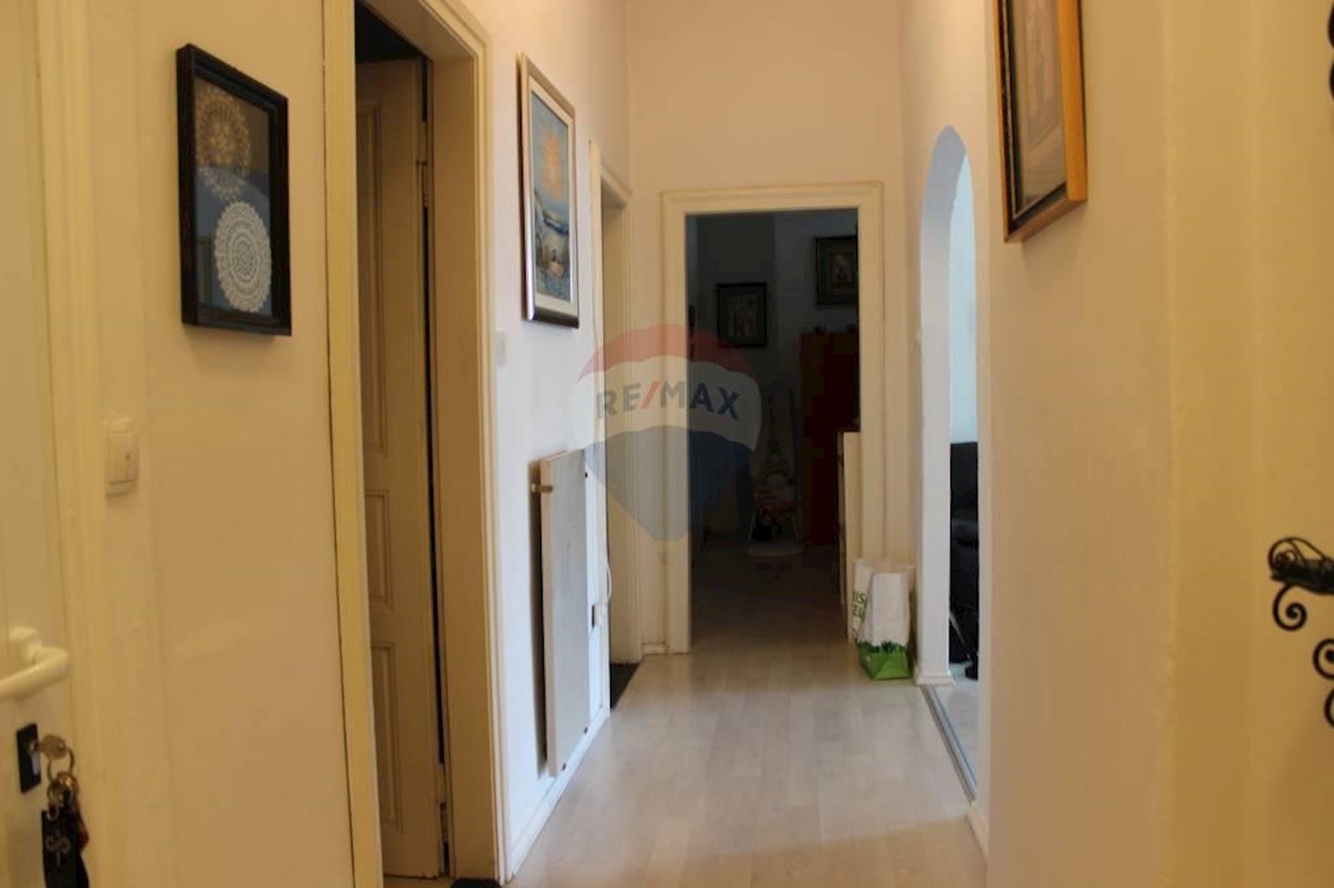 Flat For sale - PRIMORSKO-GORANSKA  BAKAR 