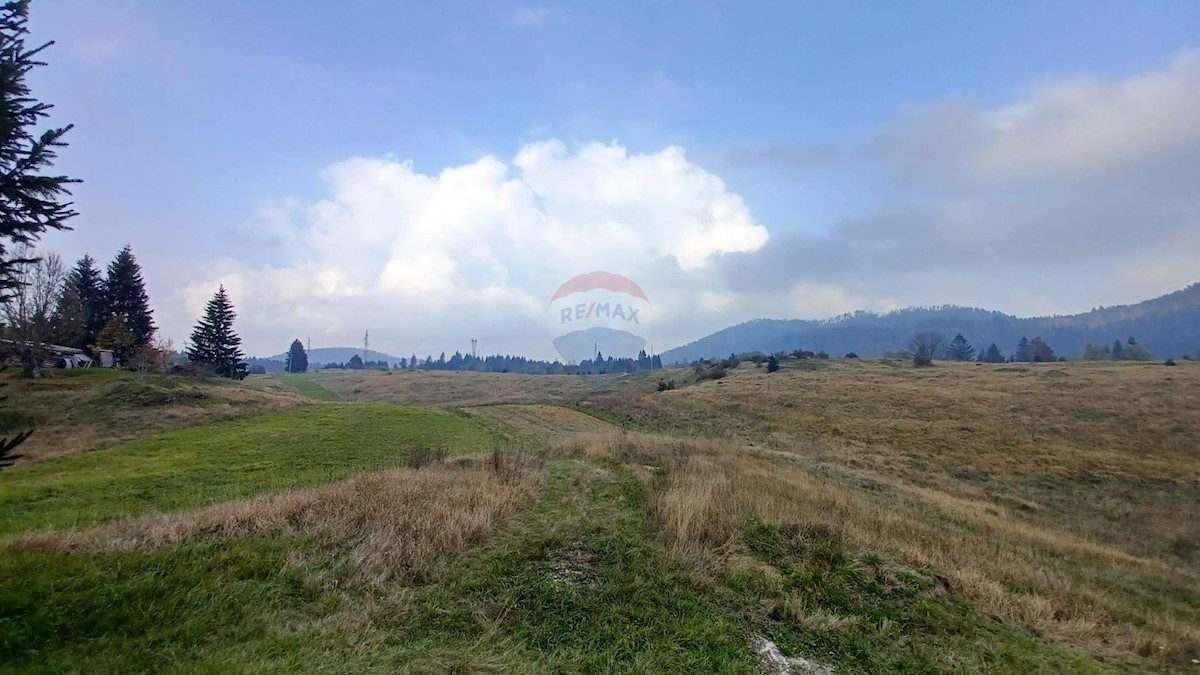 Parcela Naprodaj - PRIMORSKO-GORANSKA  Ravna Gora