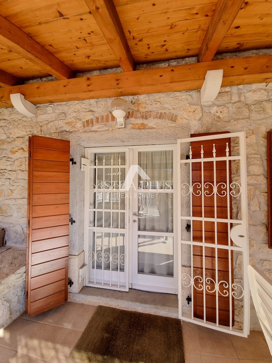 Dom Na sprzedaż - ISTARSKA  POREČ 