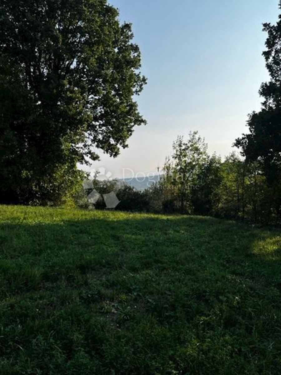 Parcela Na predaj - PRIMORSKO-GORANSKA  VINODOLSKA OPĆINA 