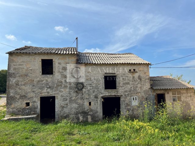 Hiša na predaj 159 m² – Karojba
