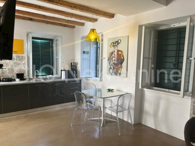 Apartmán na prenájom 56 m² – Grad