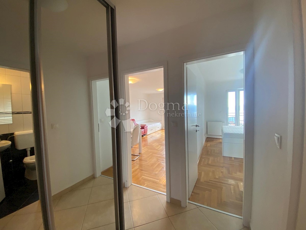 Flat For rent - PRIMORSKO-GORANSKA  KASTAV 