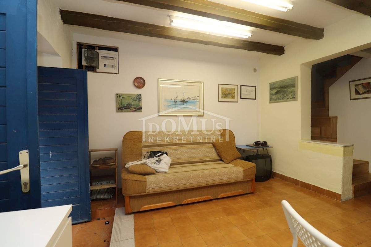 Maison À vendre - ŠIBENSKO-KNINSKA  TRIBUNJ 