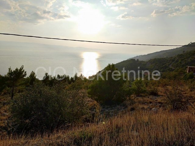 Land for sale 1070 m² – Lokva Rogoznica