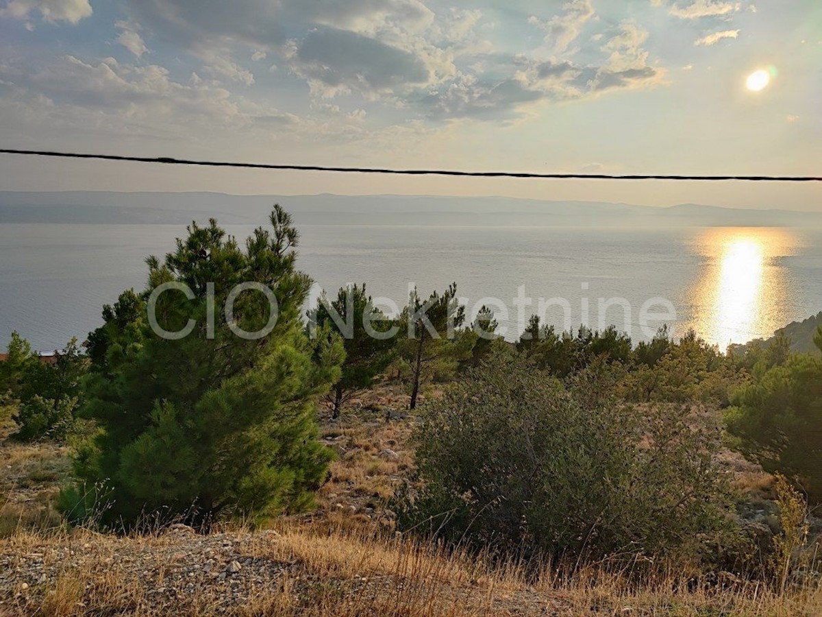 Działka Na sprzedaż - SPLITSKO-DALMATINSKA  Omiš