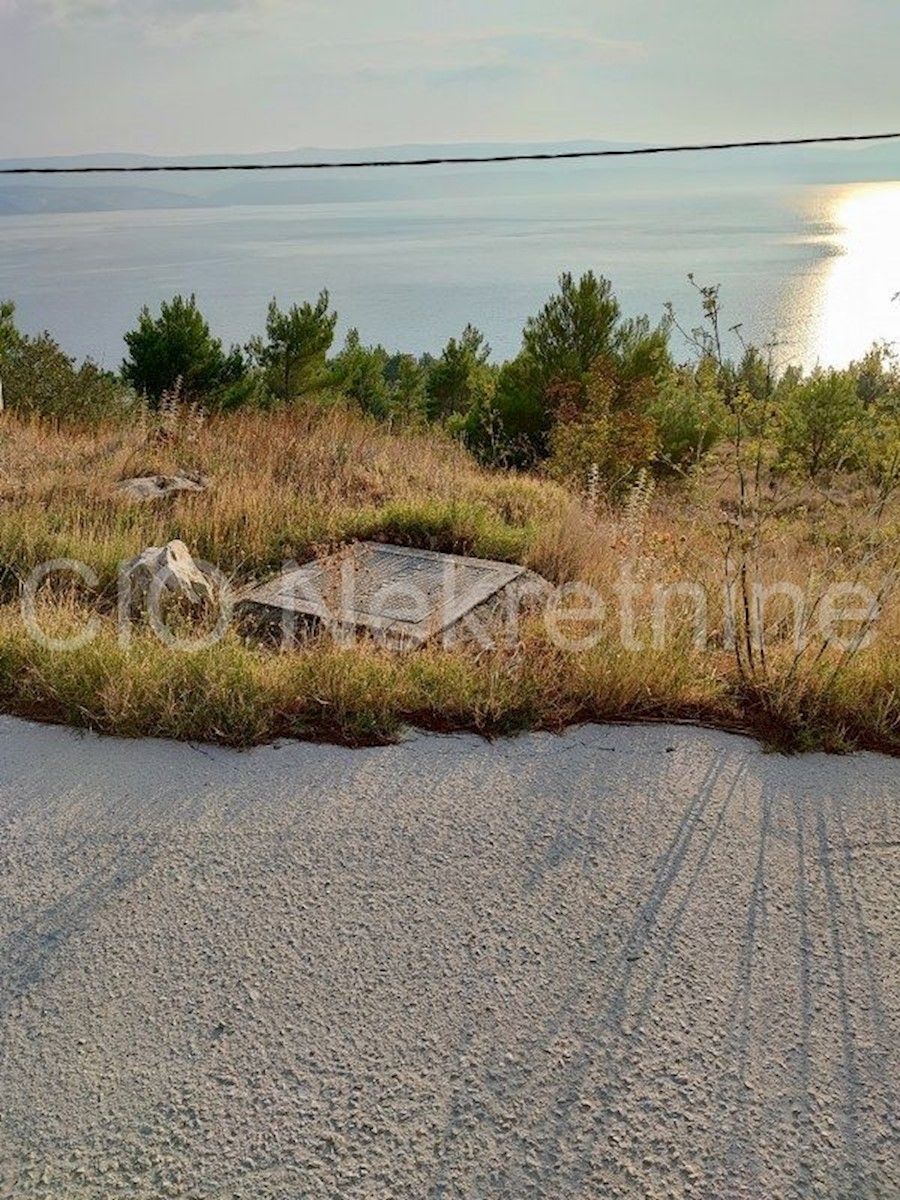 Grundstück Zu verkaufen - SPLITSKO-DALMATINSKA  OMIŠ 